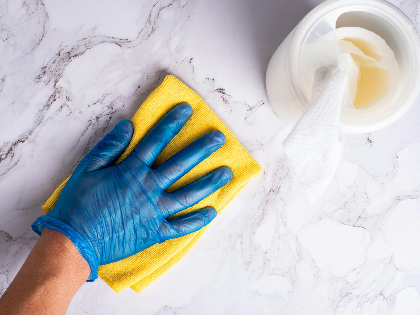 ALLSTAR Cleaning wiping a kitchen counter